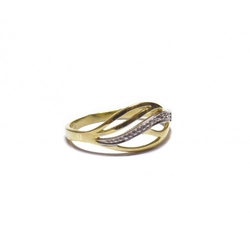 Ring aus Gelb- und Weissgold mit Zirkonia